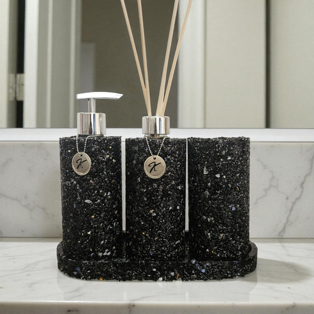 Kit Trio Aromatizador, Saboneteira, Porta Escova e Bandeja Em Pedra Quartzo Pedra Negra