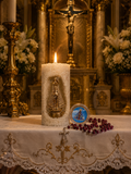 Vela Aromática Religiosa Nossa Senhora Aparecida em Quartzo Branco Com Brinde  de Rosário