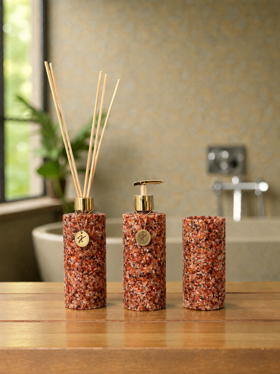 Kit Trio Aromatizador, Saboneteira, Porta Escova e Bandeja Em Pedra Quartzo Ágata Vermelha