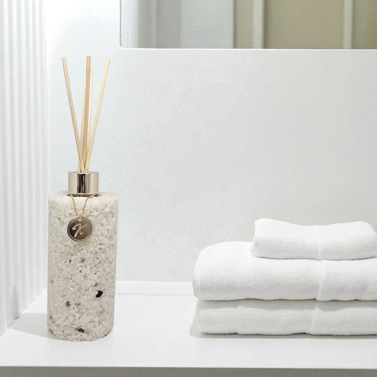 Kit Vidro Aromatizador Saboneteira Banheiro Quartzo Cor Branco