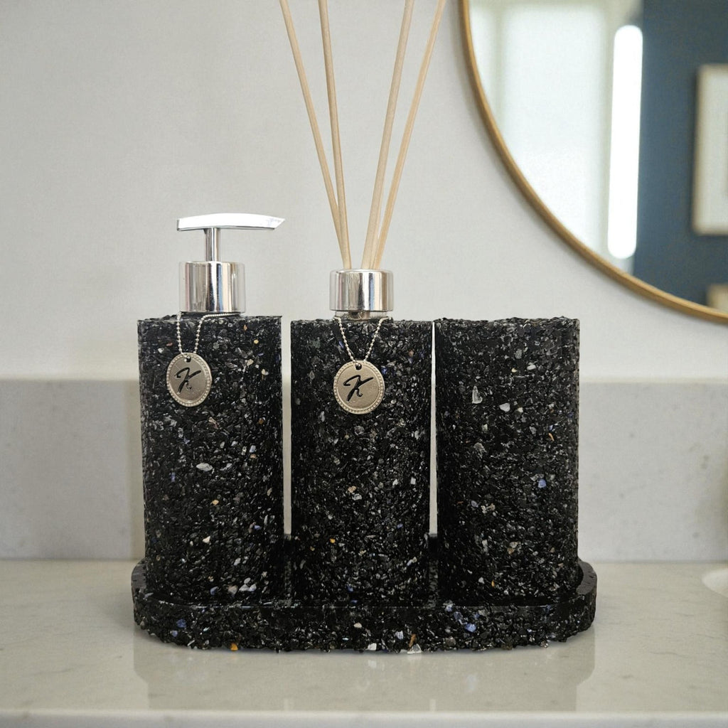 Kit Trio Aromatizador, Saboneteira, Porta Escova e Bandeja Em Pedra Quartzo Pedra Negra