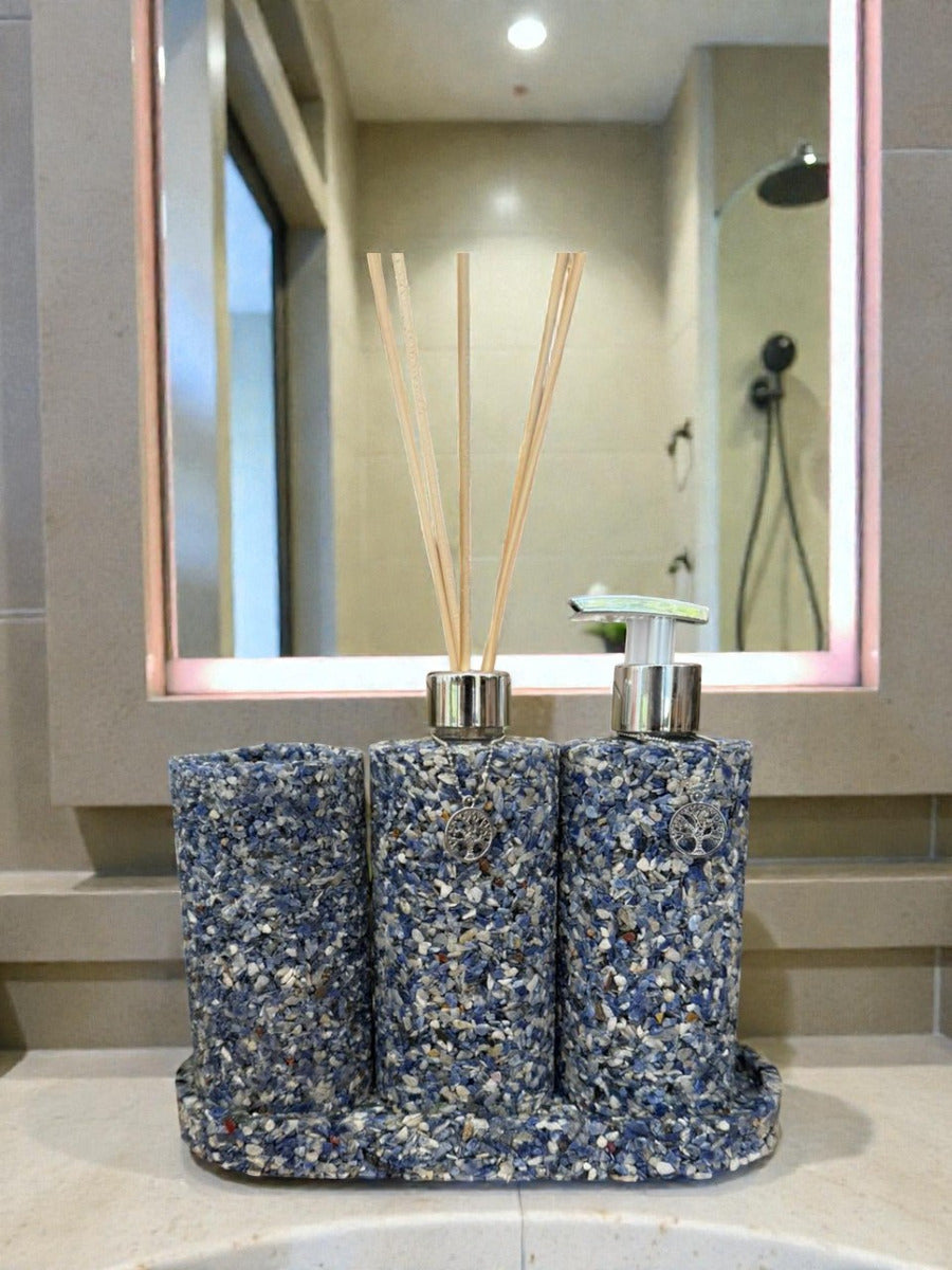 Kit Trio Aromatizador, Saboneteira, Porta Escova e Bandeja Em Pedra Quartzo Azul Sodalita