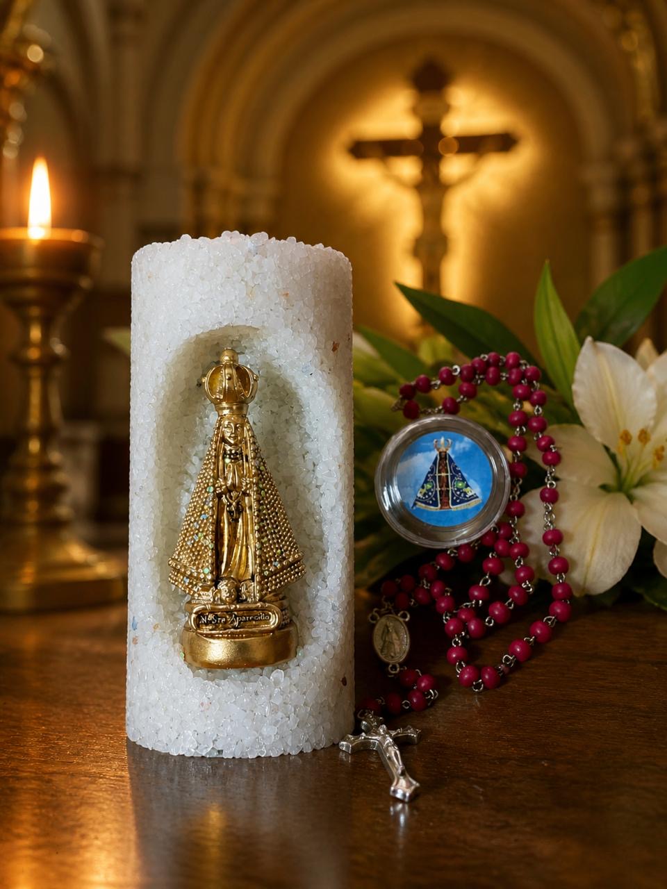 Vela Aromática Religiosa Nossa Senhora Aparecida em Quartzo Branco Com Brinde  de Rosário